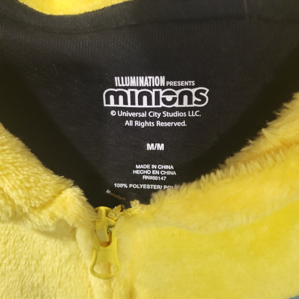 Minions Onsie - Picture 2 of 3